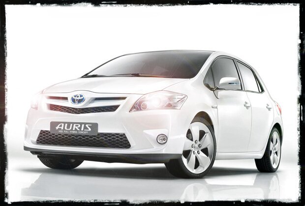 2013 Toyota Auris Hybrid